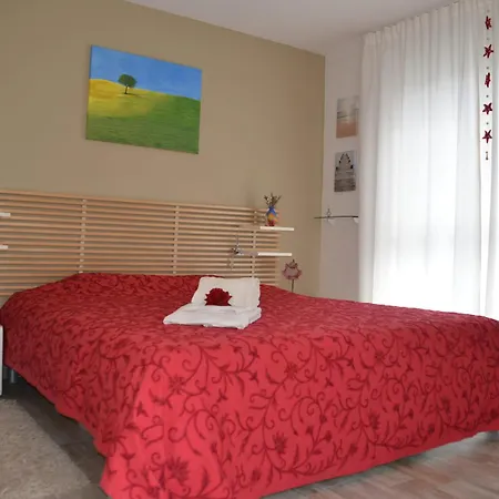 Charming House With Jacuzzi In Montilliez 度假居