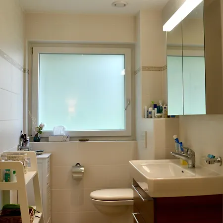 Charming House With Jacuzzi In Montilliez *