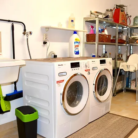 Charming House With Jacuzzi In Montilliez 度假居